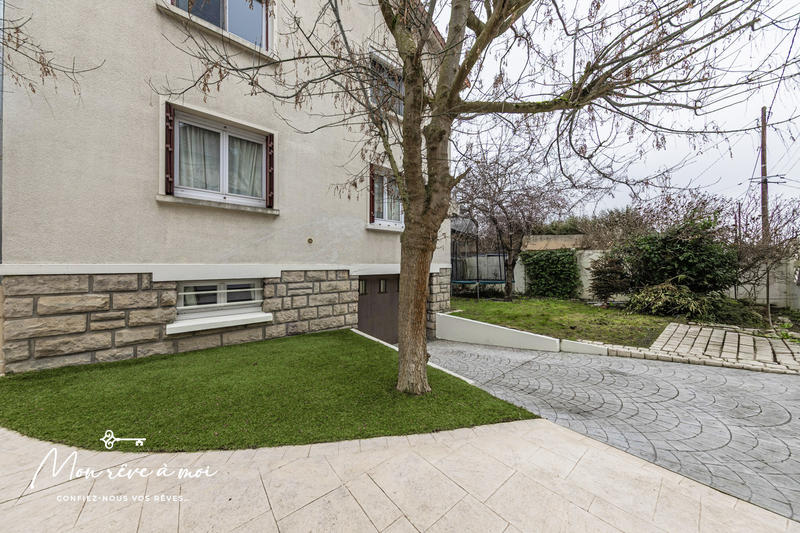 Maison - 89 m² - 5 pièces