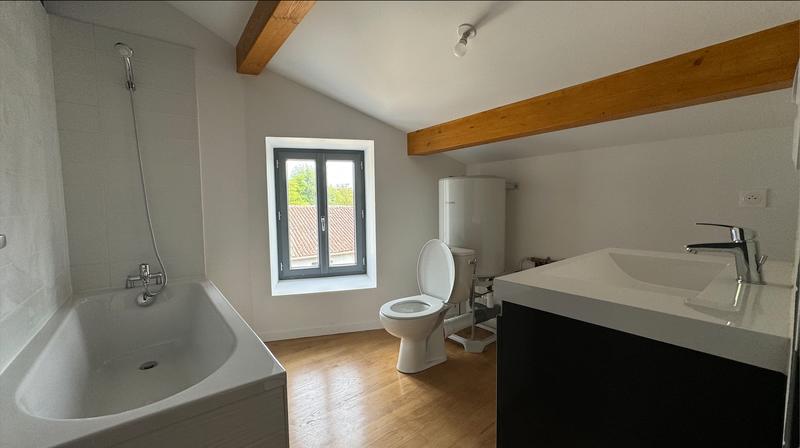 Maison - 92 m² - 5 pièces