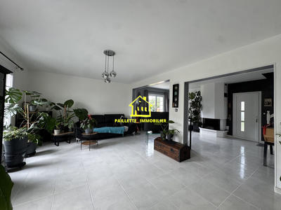 Maison - 170 m² - 5 pièces