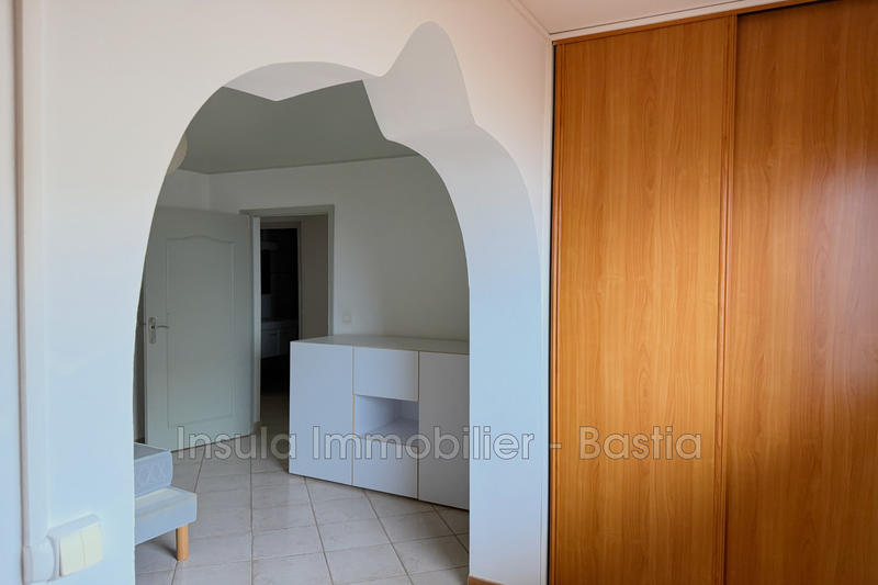 Appartement - 106 m² - 3 pièces