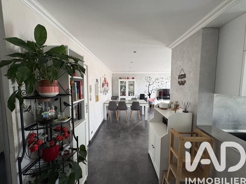 Appartement - 94 m² - 4 pièces