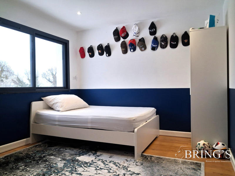 Maison - 170 m² - 6 pièces