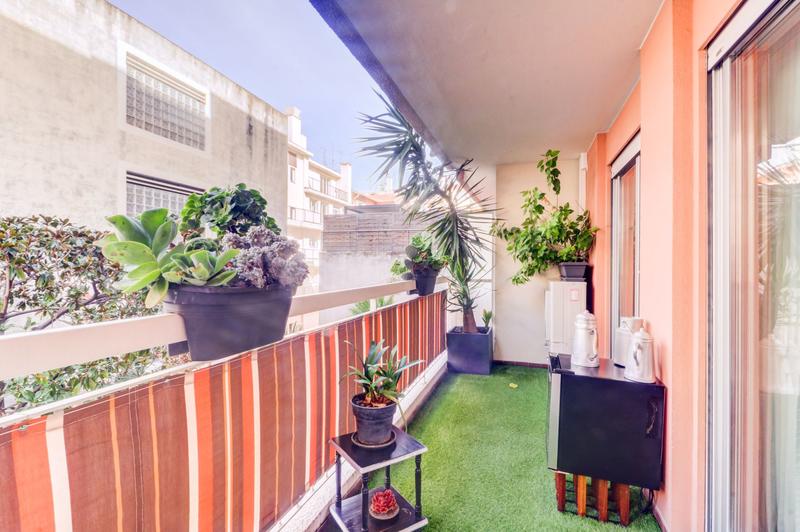 Appartement - 70 m² - 3 pièces