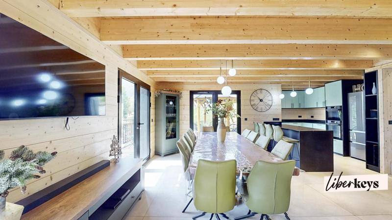 Châlet - 148 m² - 7 pièces