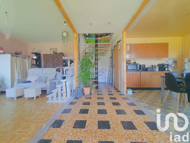 Maison - 91 m² - 3 pièces