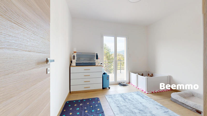 Maison - 130 m² - 4 pièces