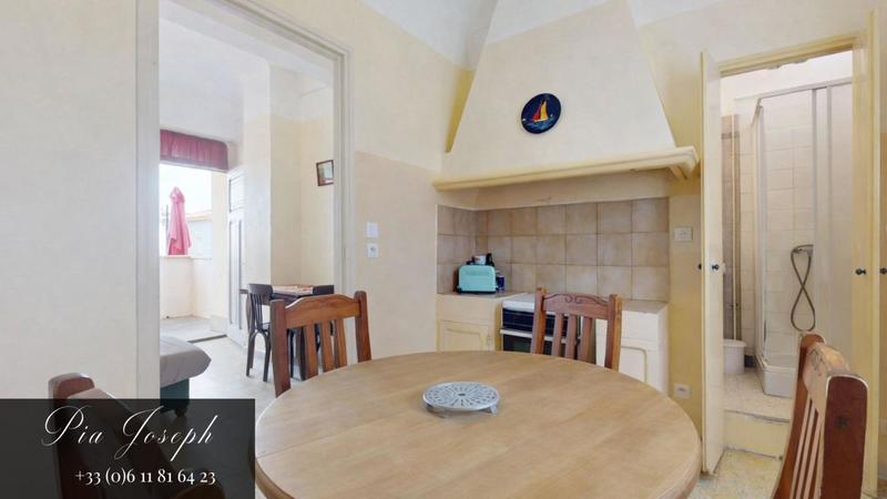 Appartement - 85 m² - 7 pièces