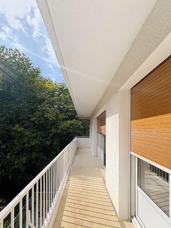 Appartement - 79 m² - 4 pièces