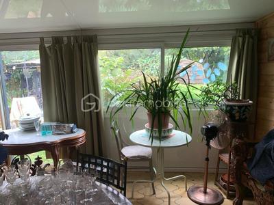 Maison - 636 m² - 7 pièces