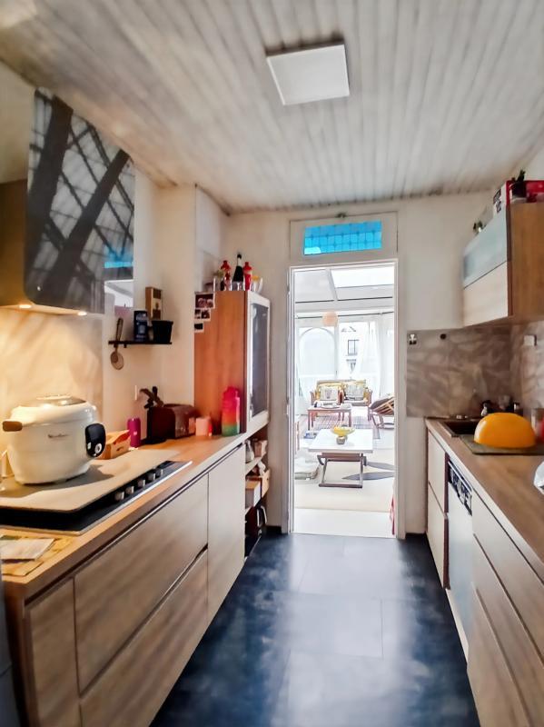 Maison - 90 m² - 5 pièces