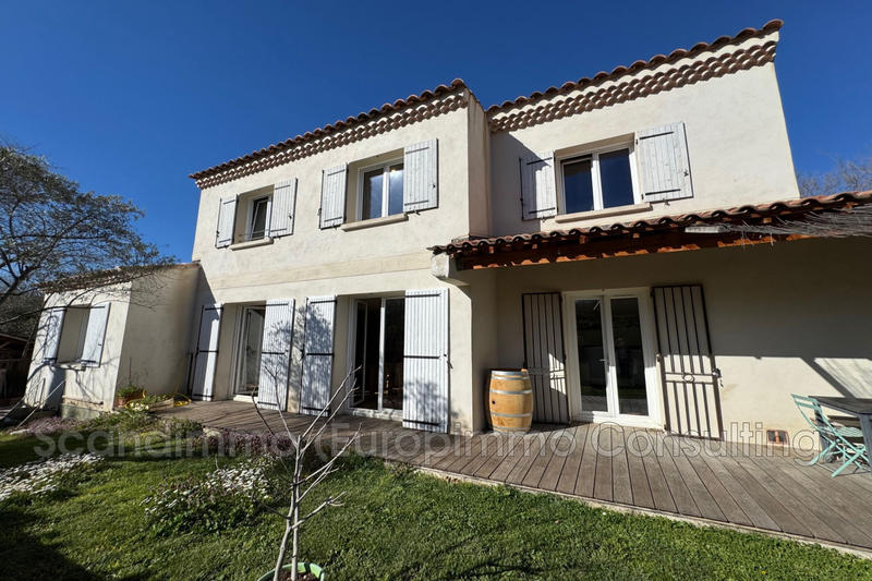 Maison - 169 m² - 6 pièces