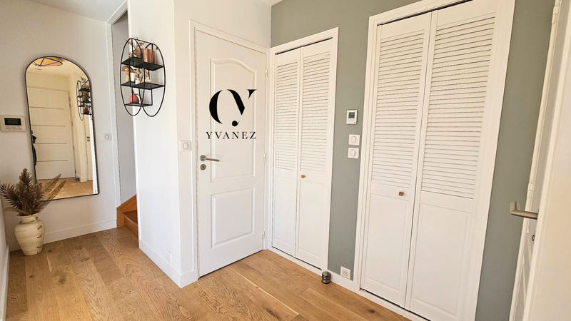 Maison - 122 m² - 7 pièces