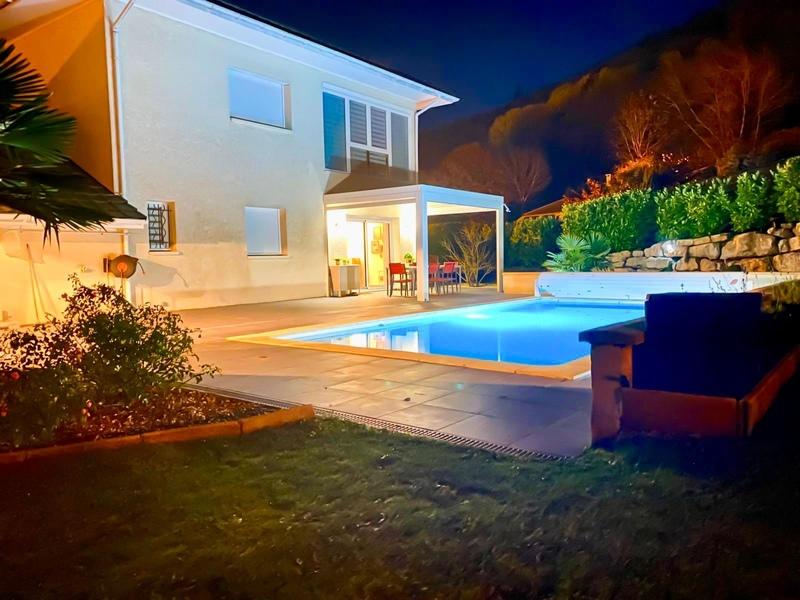 Maison - 145 m² - 5 pièces