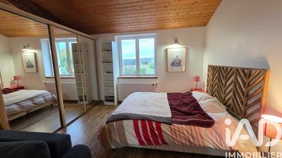 Maison - 193 m² - 8 pièces