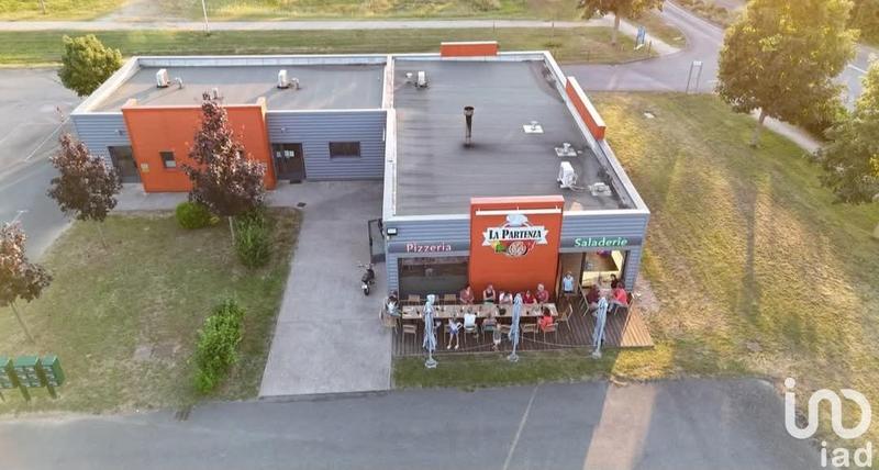 Local commercial - 99 m²