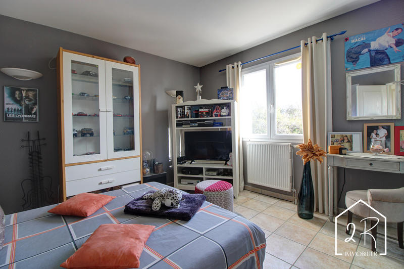 Villa - 253 m² - 10 pièces