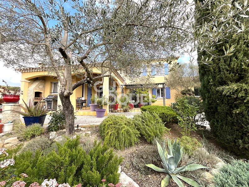 Maison - 134 m² - 6 pièces