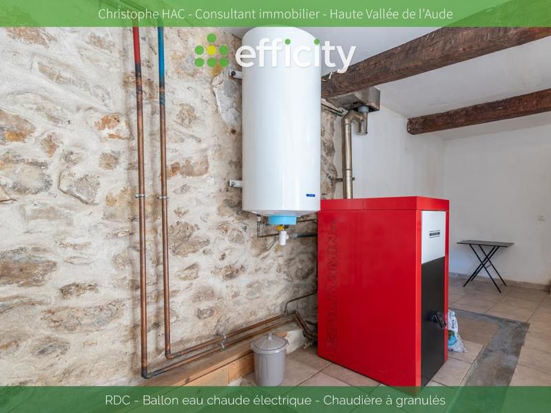 Maison - 280 m² - 15 pièces