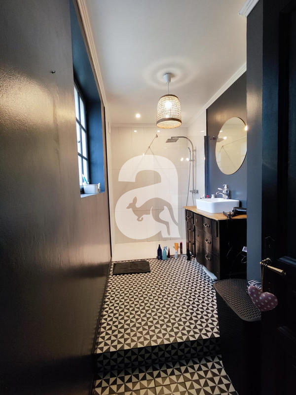 Maison - 112 m² - 5 pièces