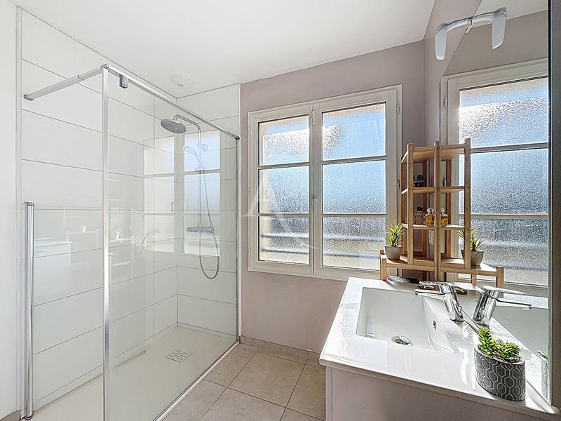 Maison - 116 m² - 6 pièces