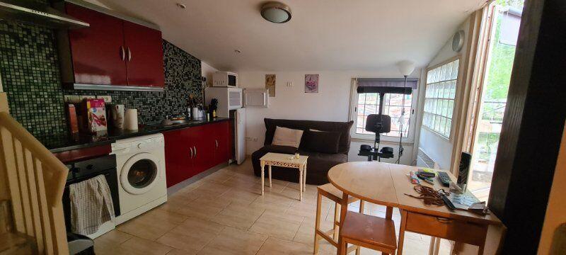 Maison - 160 m² - 11 pièces