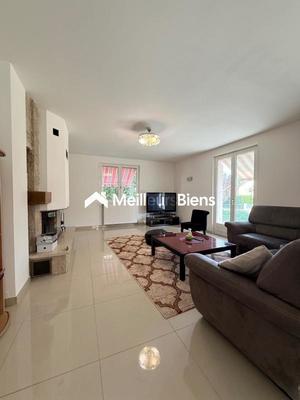 Maison - 174 m² - 6 pièces