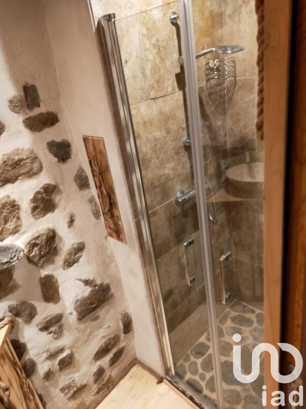 Loft - 50 m² - 1 pièce