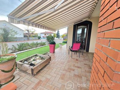 Maison traditionnelle - 130 m² - 5 pièces