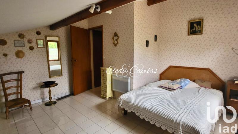 Maison - 168 m² - 8 pièces