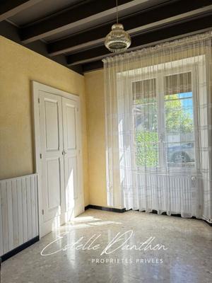 Maison - 80 m² - 4 pièces