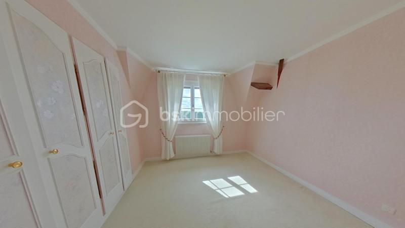 Maison traditionnelle - 140 m² - 5 pièces