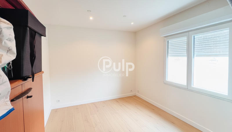 Maison de ville - 165 m² - 6 pièces