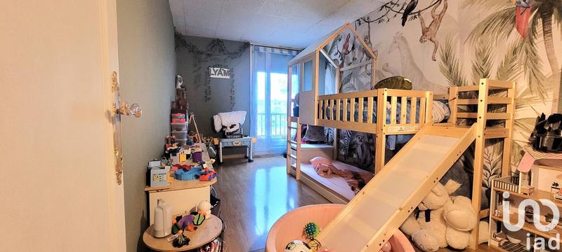 Appartement - 75 m² - 3 pièces