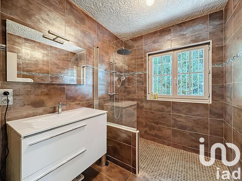 Maison - 140 m² - 4 pièces