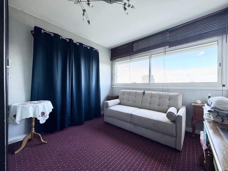 Appartement - 99 m² - 5 pièces