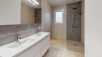Maison - 89 m² - 5 pièces