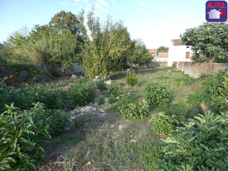 Terrain - 714 m²