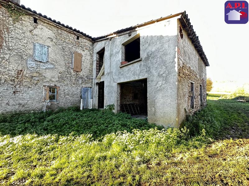 Maison ancienne - 116 m² - 3 pièces