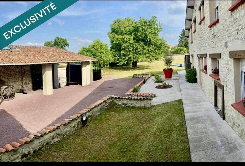 Maison - 346 m² - 10 pièces