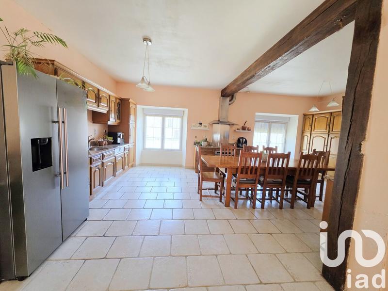Maison - 265 m² - 7 pièces