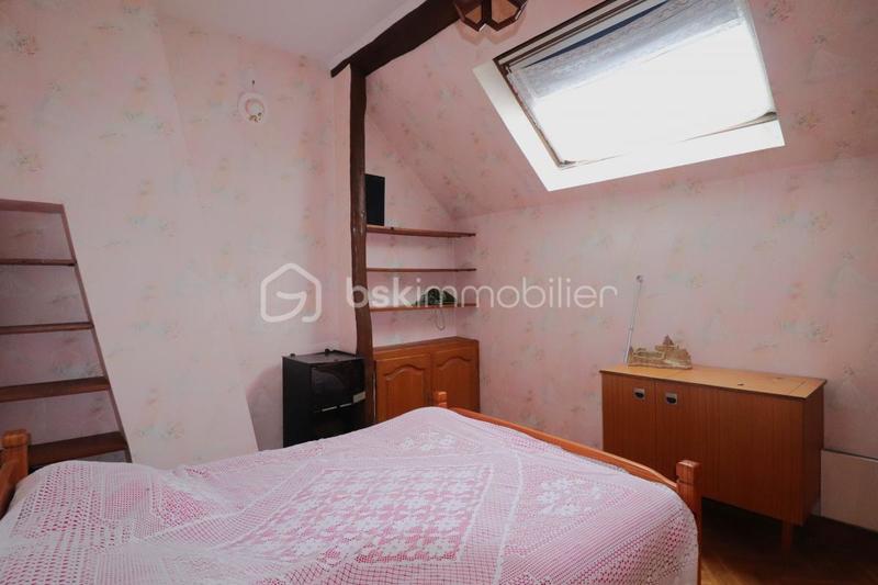 Maison - 96 m² - 5 pièces