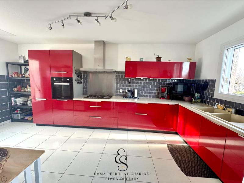 Maison - 106 m² - 5 pièces