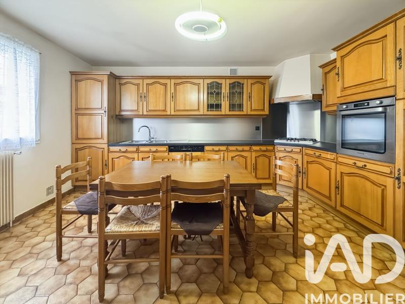 Maison - 145 m² - 6 pièces