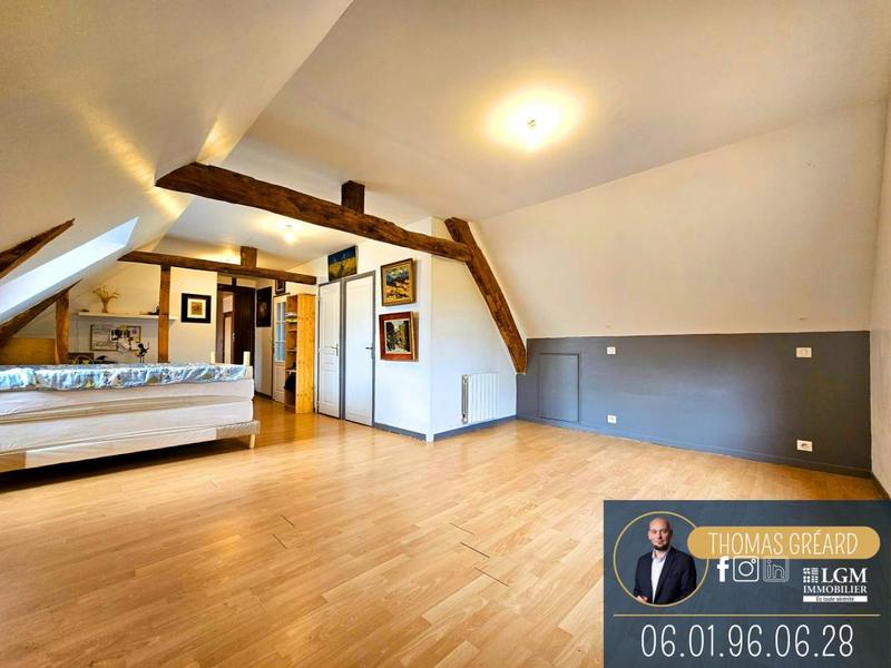 Maison de campagne - 250 m² - 5 pièces