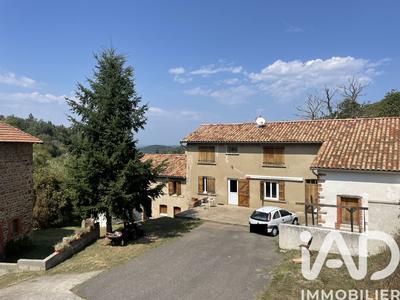 Maison - 230 m² - 6 pièces