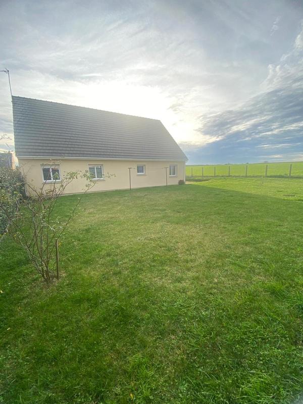 Maison - 102 m² - 4 pièces