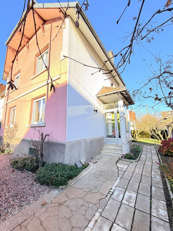 Maison - 120 m² - 5 pièces