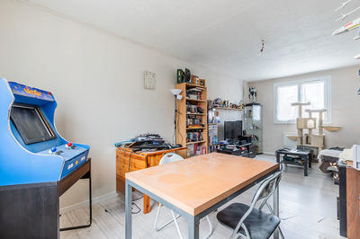 Maison - 83 m² - 4 pièces