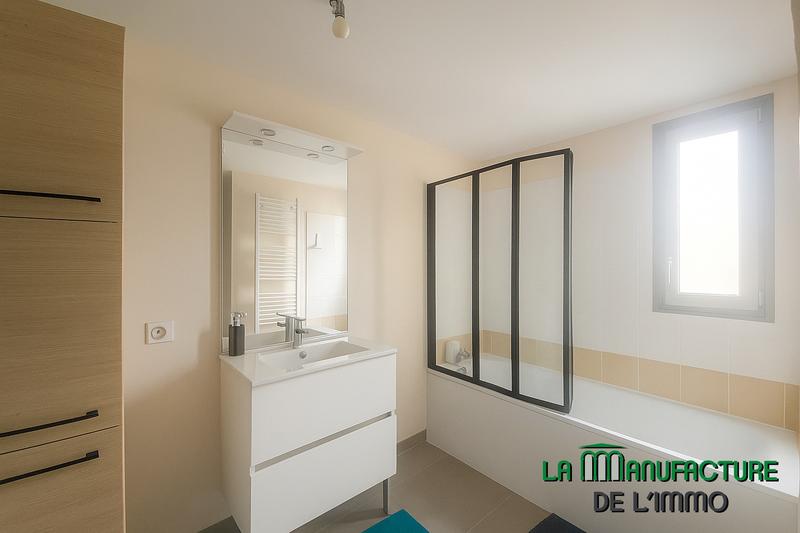 Maison - 91 m² - 4 pièces