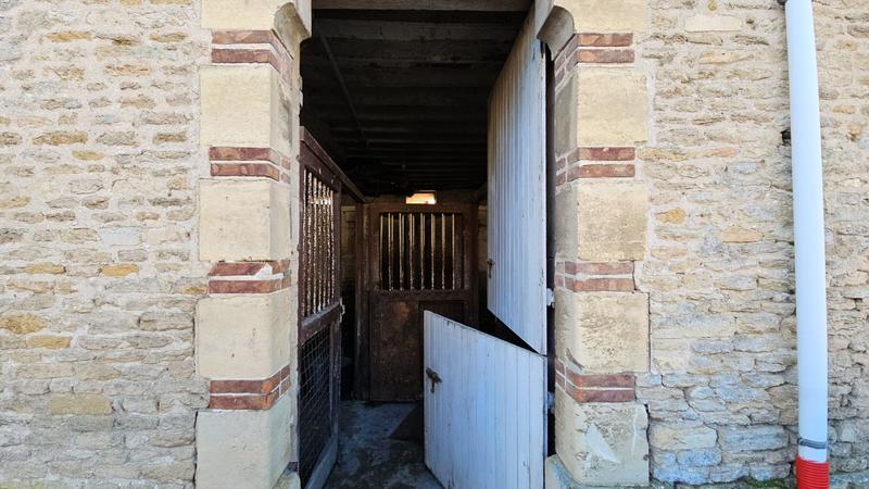 Maison ancienne - 175 m² - 6 pièces